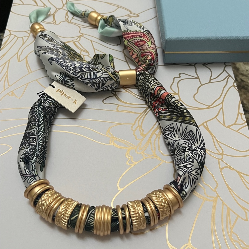 NWT Piper K Satin Scarf Necklace